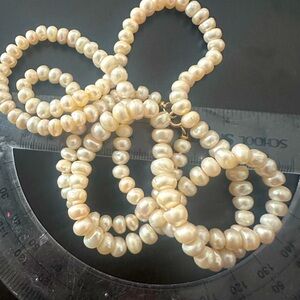 32 inches of freshwater pearls